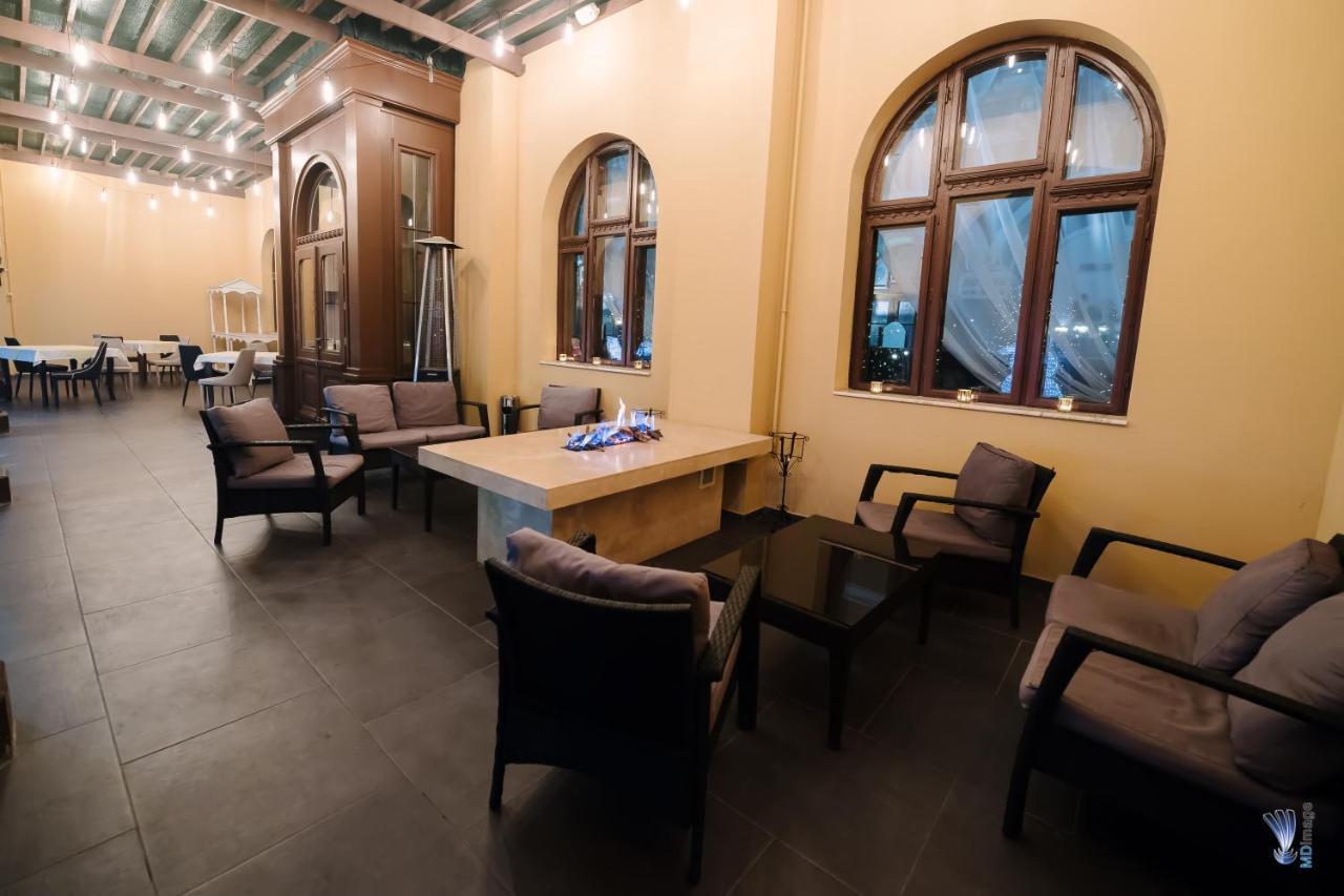 Hotel La Belle Epoque Petroşani Dış mekan fotoğraf