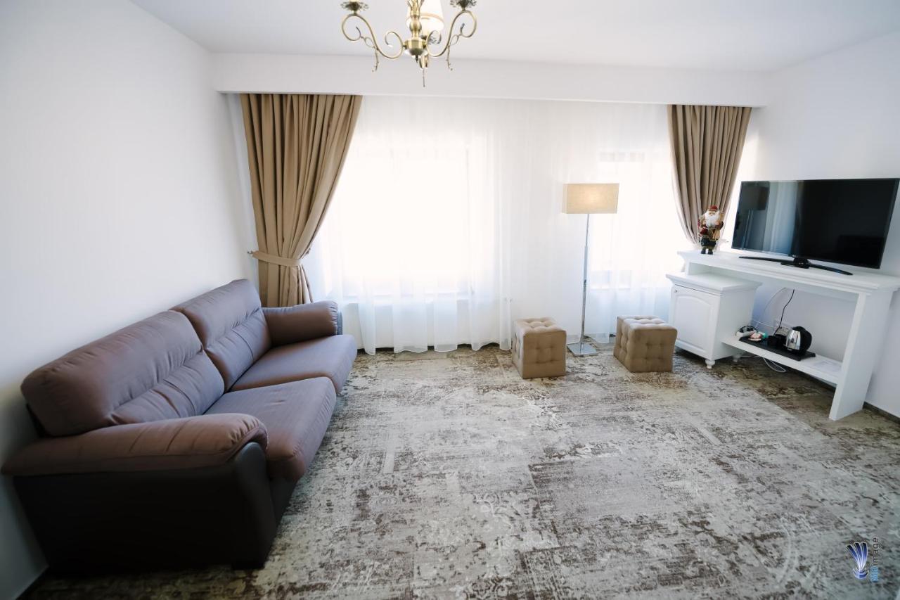 Hotel La Belle Epoque Petroşani Dış mekan fotoğraf