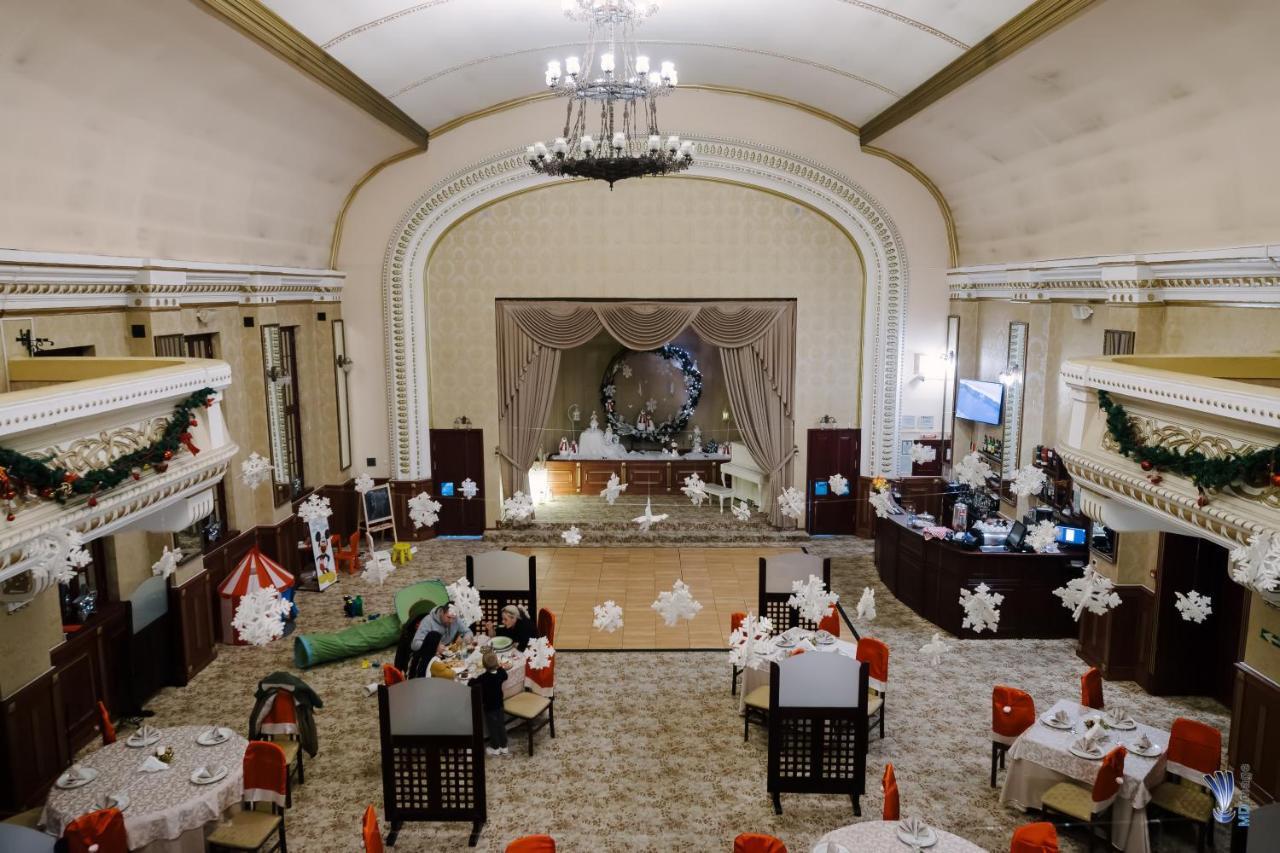 Hotel La Belle Epoque Petroşani Dış mekan fotoğraf