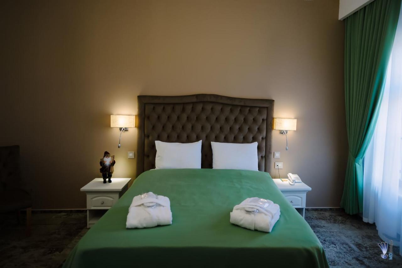 Hotel La Belle Epoque Petroşani Dış mekan fotoğraf